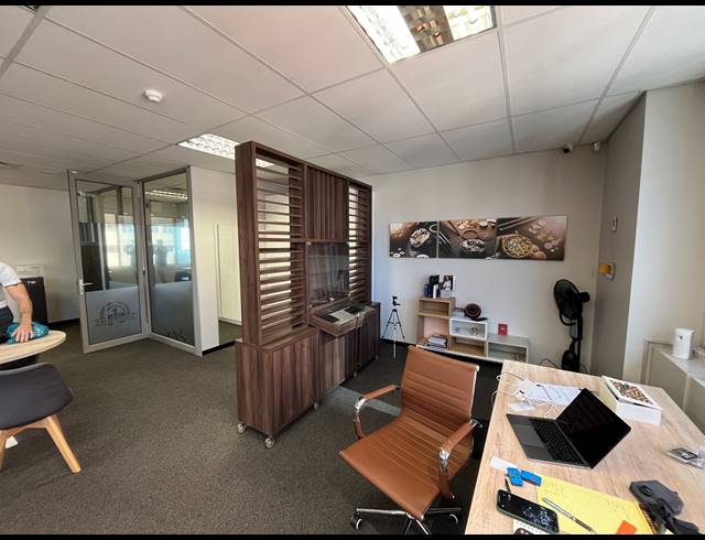 93M² OFFICE TO LET IN CAPE TOWN CITY CENTRE